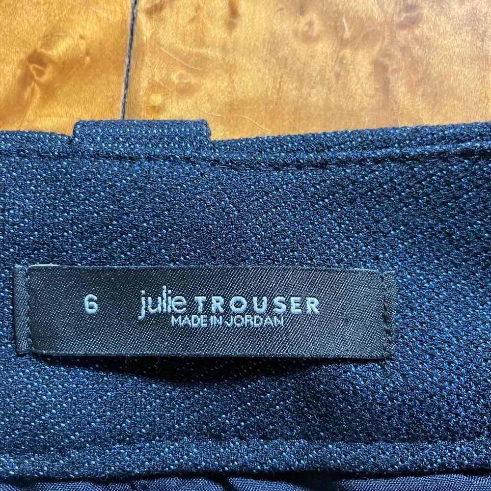 Loft, Julie trouser, muted design, straight leg, size 6, excellent condition - Picture 2 of 3